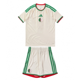 Billige Fotballdrakt Algerie Replika Hjemmedraktsett Barn VM 2026 Kortermet (med bukser)